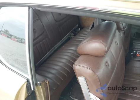 1970 Oldsmobile Cutlass Supreme from USA, damaged, VIN 342570E165987